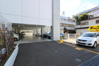 【駐車場】
