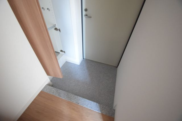 N-STAGE下総中山の玄関|大型靴箱あり