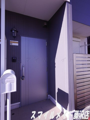 【エントランス】 | ルーセント湘南 | 室内写真は別室の参考写真となります。
