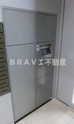 オーパスグラン谷町　BRAVI不動産の設備|【オーパスグラン谷町】宅配ボックス