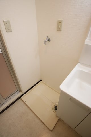 【設備】 | 尾崎コーポ | 室内洗濯機置場