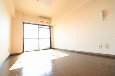 【居間・リビング】 | メゾン荒井 | ※写真は302号室使用