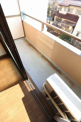 【バルコニー】 | メゾン荒井 | ※写真は302号室使用