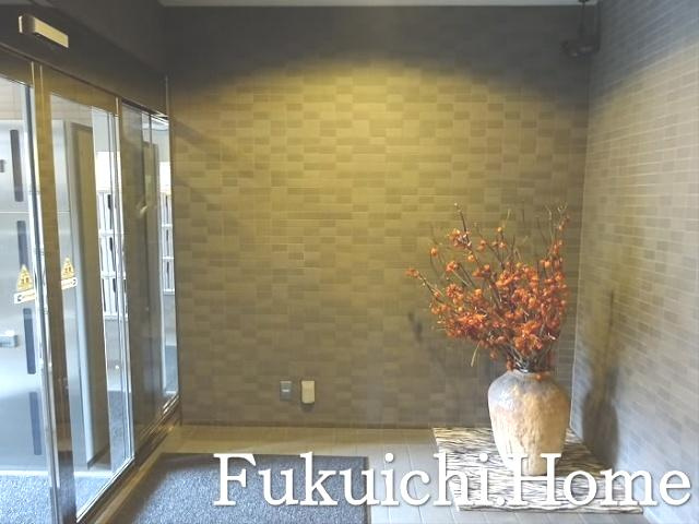 【エントランス】 | ウエストバリビル