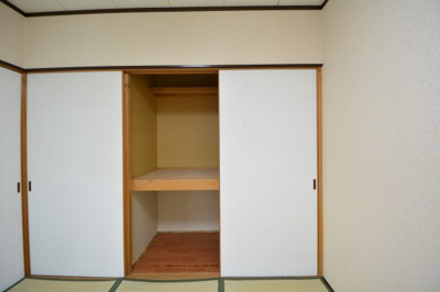 【収納】 | サンライフ石沢 | ちょっとした収納スペースも充実しています