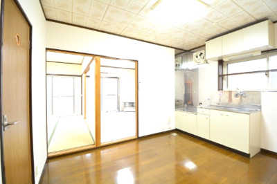 【キッチン】 | サンライフ石沢 | きれいなキッチンです