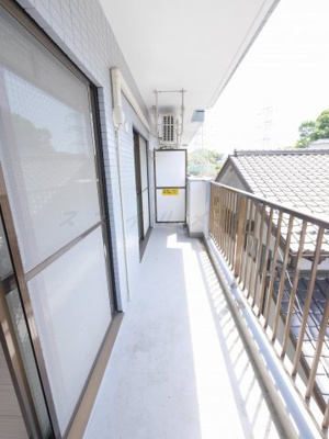 【バルコニー】 | 内田ビル（うちだびる） | 株式会社スマイルメイトでは契約金のクレジット決済も可能です♪