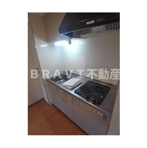 プライムアーバン玉造　BRAVI不動産のキッチン