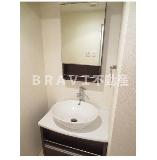 プライムアーバン玉造　BRAVI不動産の洗面所