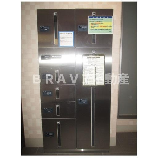フレンシアノイエ内本町　BRAVI不動産のその他共用部分|【ラクラス内本町】宅配ボックス