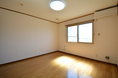 【居間・リビング】 | ラフォーレ若葉