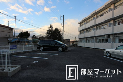 【駐車場】 | メゾン　ノーブル