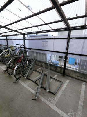 【その他共用部分】 | 田園調布三慶マンション | 駐輪場