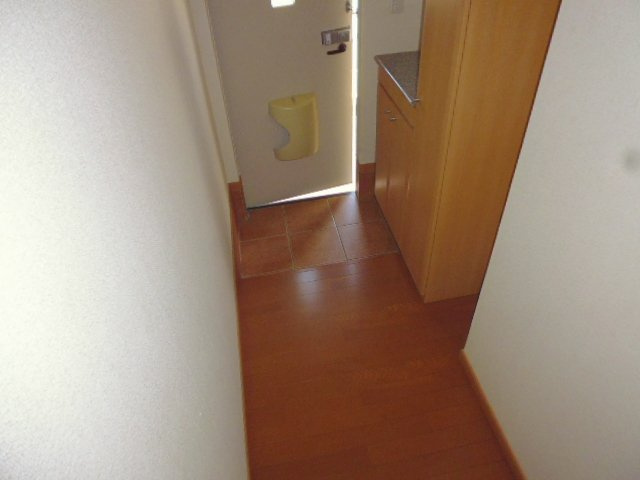 メロウグローブＡの玄関