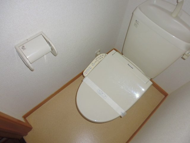 メロウグローブＡのトイレ|温水洗浄便座