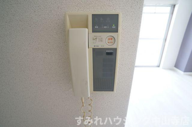 鈴彩館（リンサイカン）のセキュリティ|インターホン付いてます