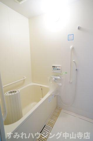 鈴彩館（リンサイカン）の浴室