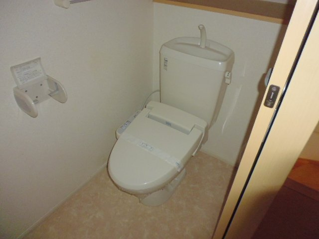 グレイスアベニューＡのトイレ|温水洗浄便座