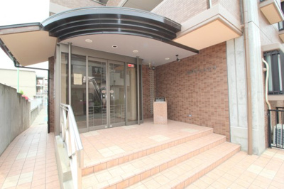 【エントランス】 | ホワイトハイツ