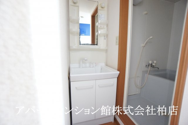レガート柏桜台Bの独立洗面台