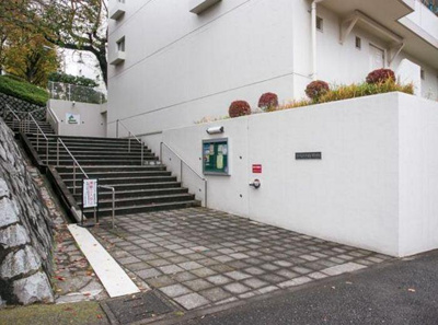 【エントランス】 | ドルフ青葉台1号棟 | 東急田園都市線「青葉台」駅徒歩5分と好立地！