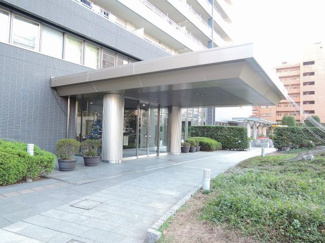 【エントランス】 | 京浜急行線「大森海岸」駅徒歩5分と好立地！