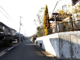 【前面道路含む現地写真】 | 物件南側前面道路