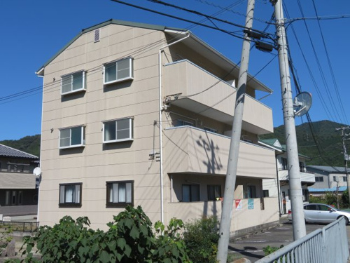 apartment 柏原町柏原