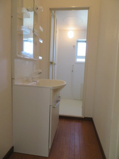 apartment 柏原町柏原