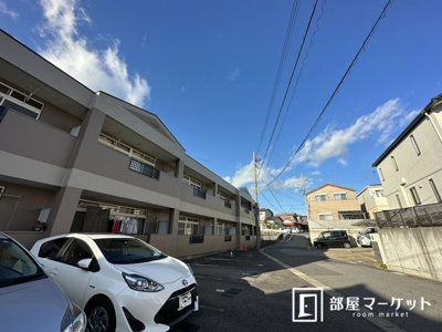 【駐車場】 | グリーンパレス塩倉