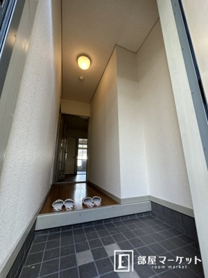【玄関】 | グリーンパレス塩倉