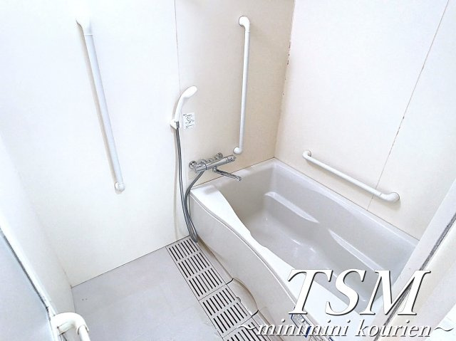 アバンザール香里園の浴室