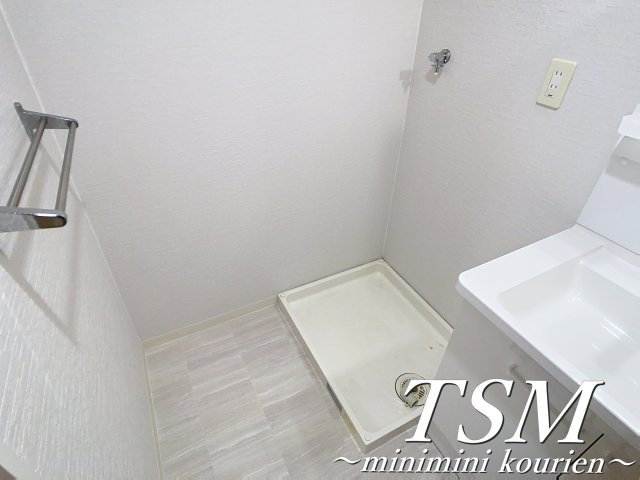 アバンザール香里園の洗面所|洗濯機置場