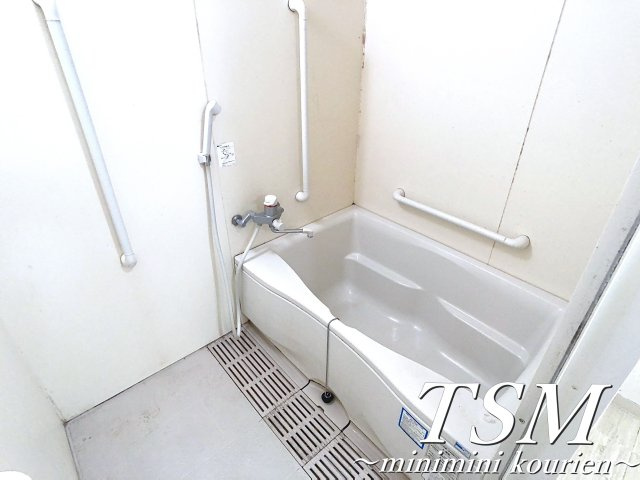 アバンザール香里園の浴室