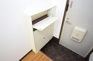 【玄関】 | 松茂レインボーハイツ | 【松茂レインボーハイツ】※前回募集時の写真になります。