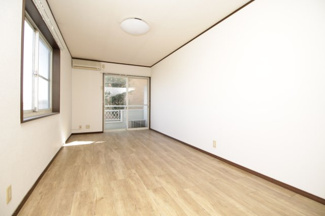 【洋室】 | 松茂レインボーハイツ | 【松茂レインボーハイツ】 ※前回募集時の写真になります。