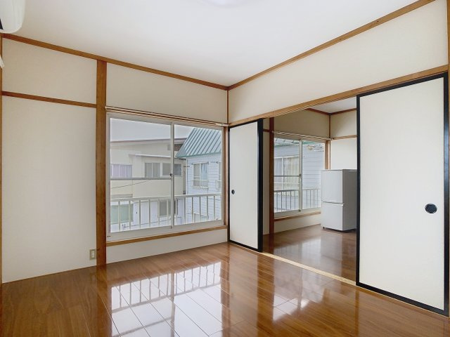 エトワール長町の洋室