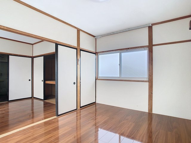 エトワール長町の洋室