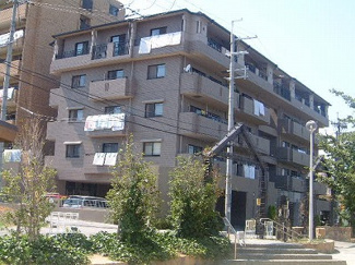 【外観】 | 目の前が佐井寺小学校です★