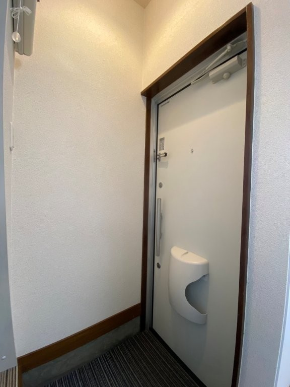 チェリーハウスの玄関