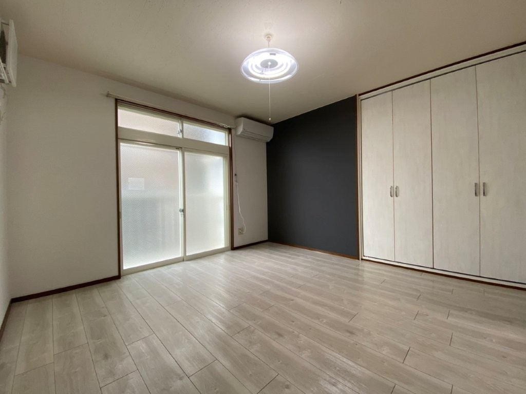 チェリーハウスの居間・リビング