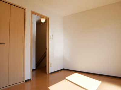 【洋室】 | レピュート岡部Ａ