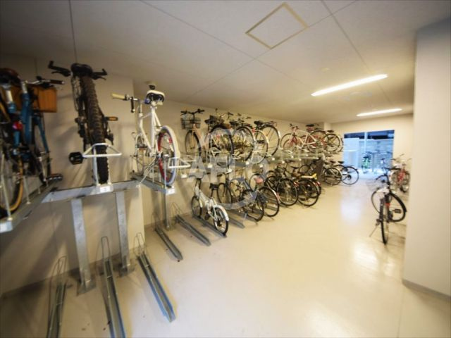 イニシアブランなんばのその他共用部分|イニシアブランなんば　駐輪場