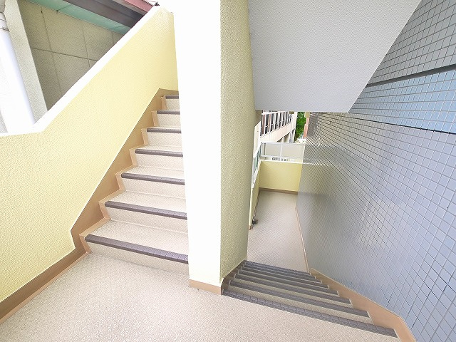 シティパレス佐保川Ｐ６のその他共用部分|共用階段