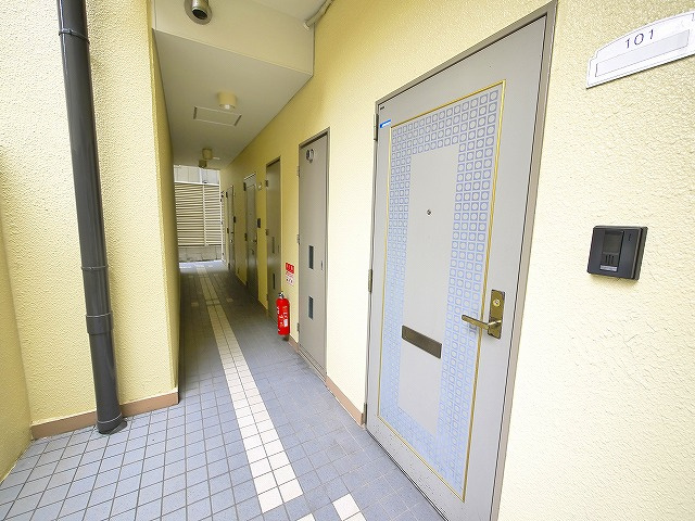 シティパレス佐保川Ｐ６のその他共用部分|共用廊下