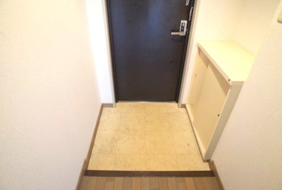 【玄関】 | プリメーラリヨン