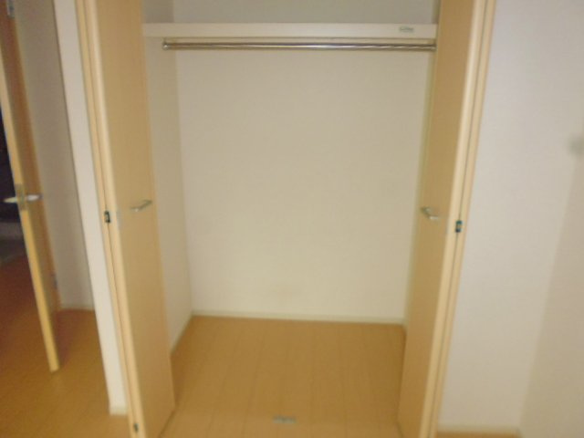 リトルツリーフィールドの収納|クローゼット