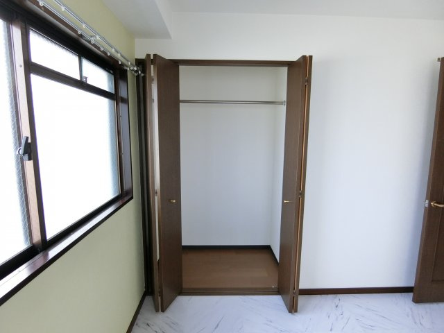 パークヒルズ千代田の収納