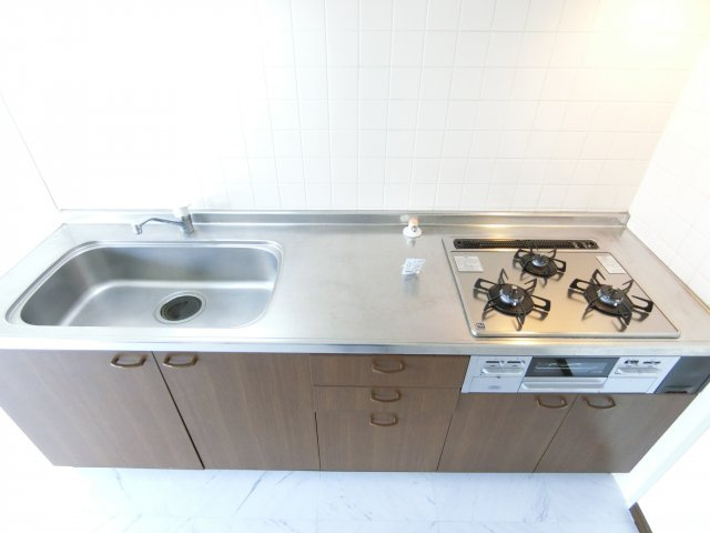 パークヒルズ千代田のキッチン