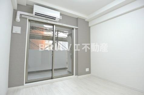 スプランディッド難波　BRAVI不動産の寝室|【スプランディッド難波】落ち着いた色調の寝室です